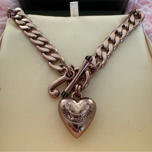 ✨RARE✨ Juicy Couture Rose Gold Puffed Heart Necklace with Original Box 💖 - Picture 9 of 10